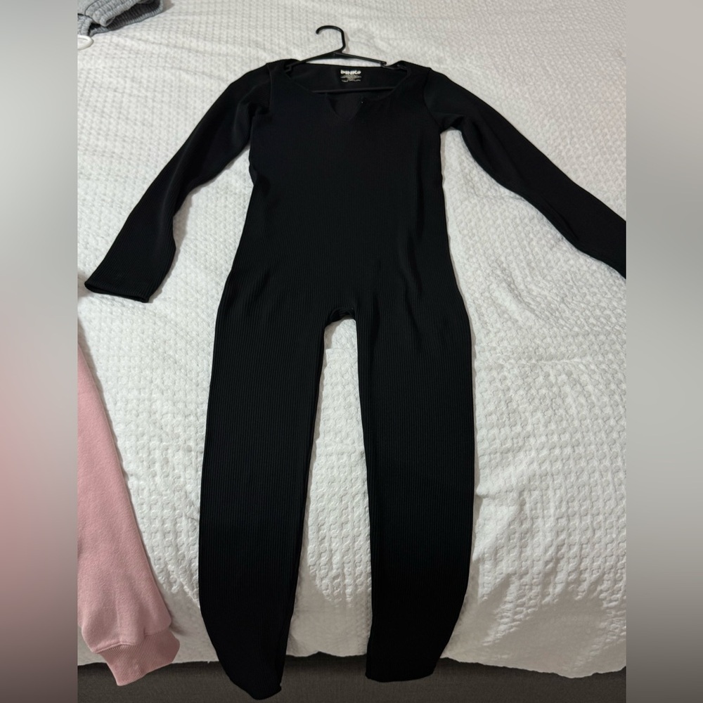 Pinko Elegant Black Ribbed Jumpsuit